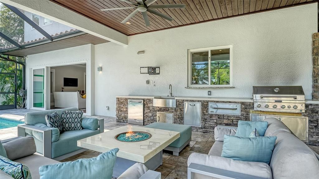 Interior, Living room, Wooden Ceilings