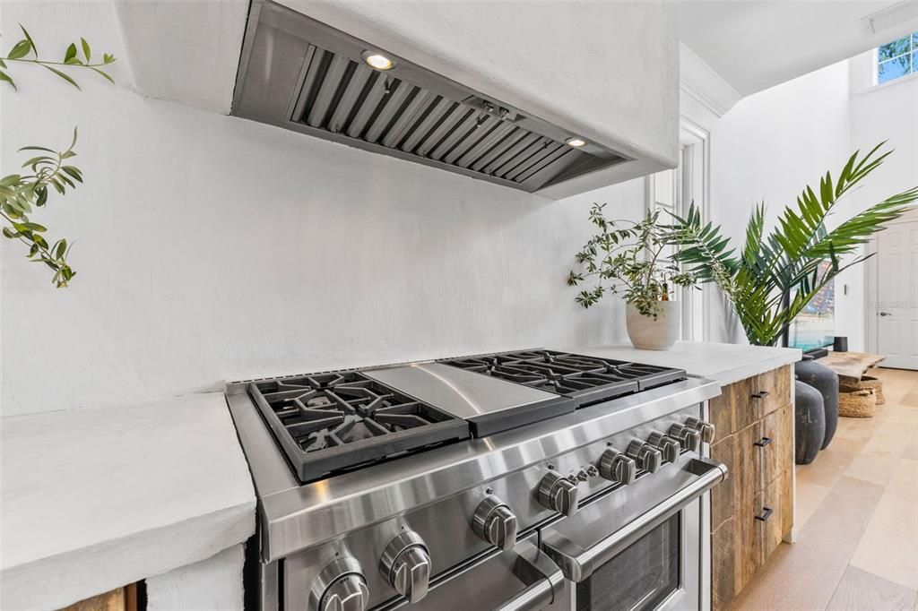 Interior, Kitchen, Stainless Steel Appliances