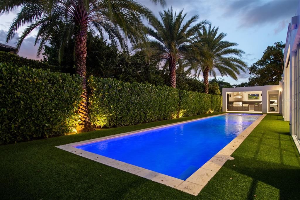 Exterior, Pool