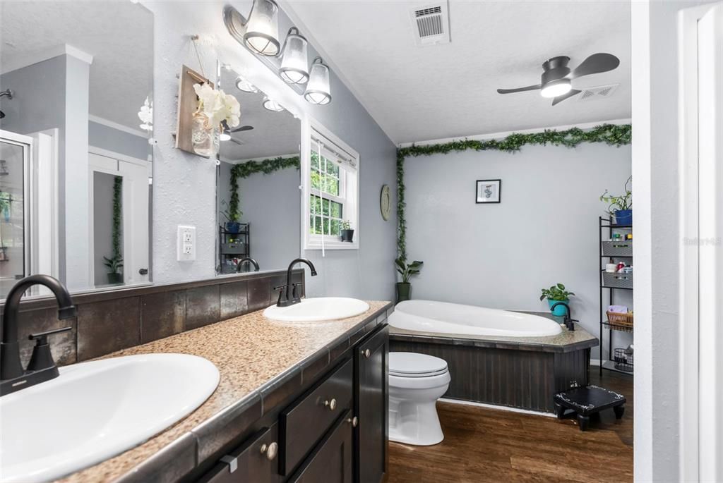 Bathroom, Dual Sink Vanities, Interior, Wood Texture Flooring