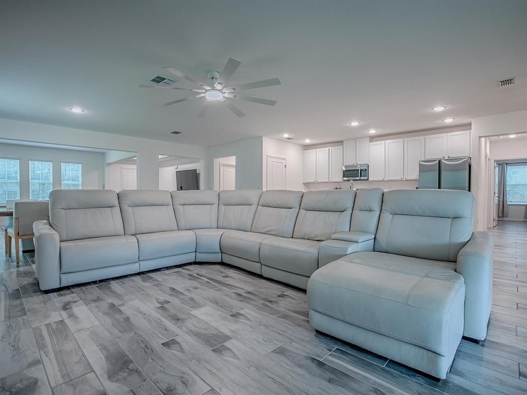 Interior, Kitchen, Living room, Recessed Lighting, Wood Texture Flooring