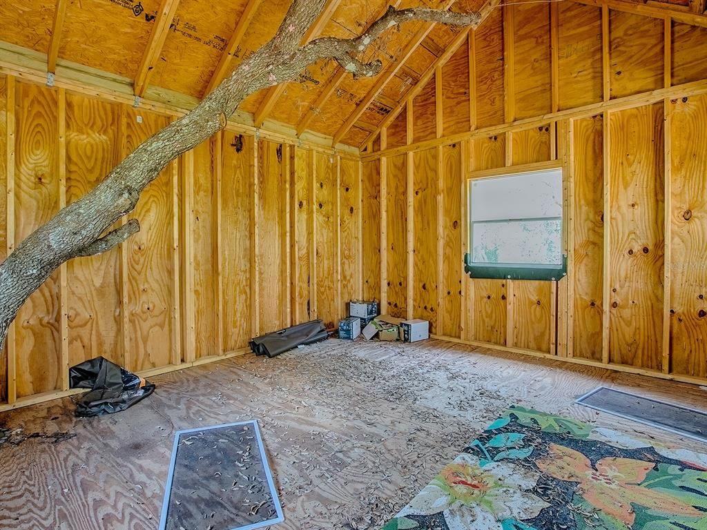 Empty room, Interior, Wooden Beams, Wooden Ceilings, Wooden Walls