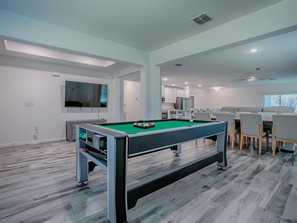 Billiard Table, Dining room, Game Room, Interior, Recessed Lighting, Wood Texture Flooring
