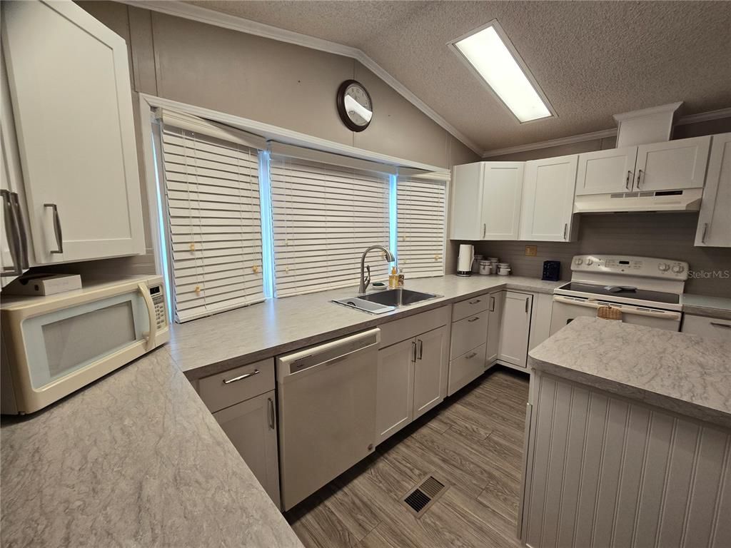 Interior, Kitchen, Wood Texture Flooring