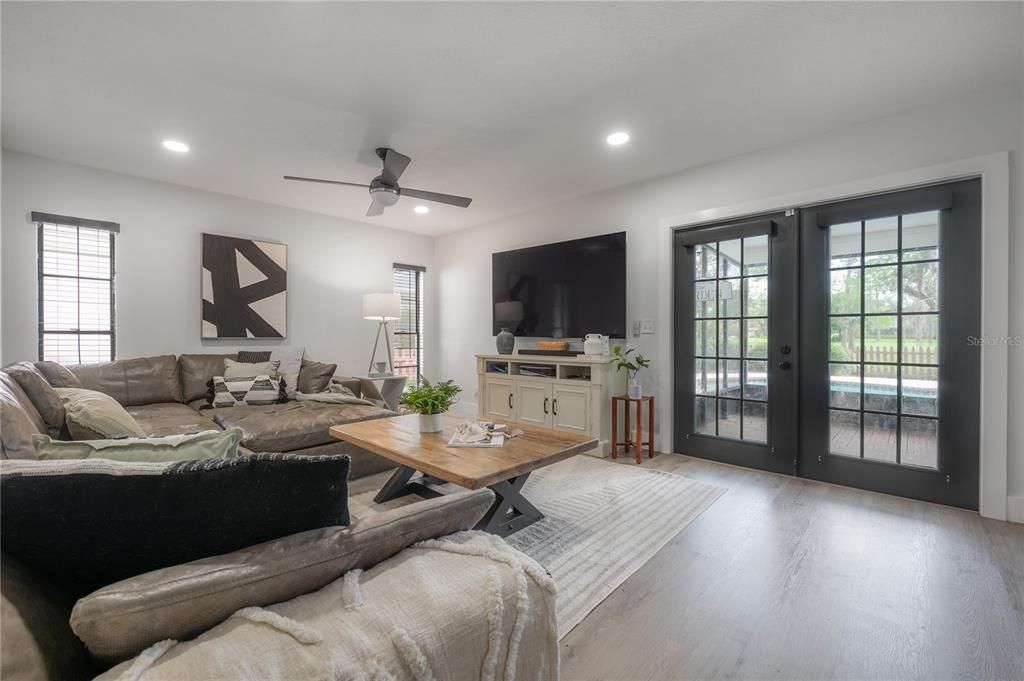 Interior, Living room, Recessed Lighting, Wood Texture Flooring