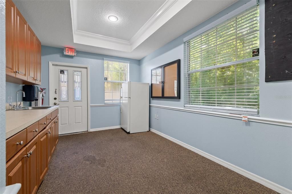 Interior, Kitchen, Recessed Lighting
