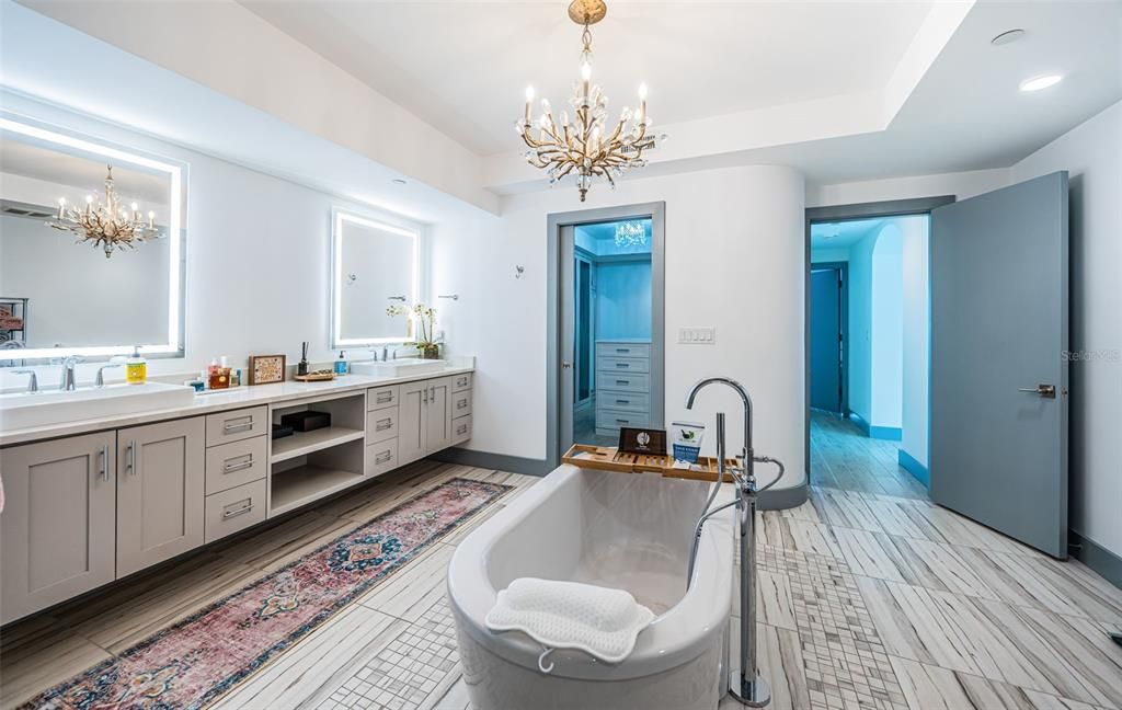 Bathroom, Chandelier, Dual Sink Vanities, Interior, Recessed Lighting