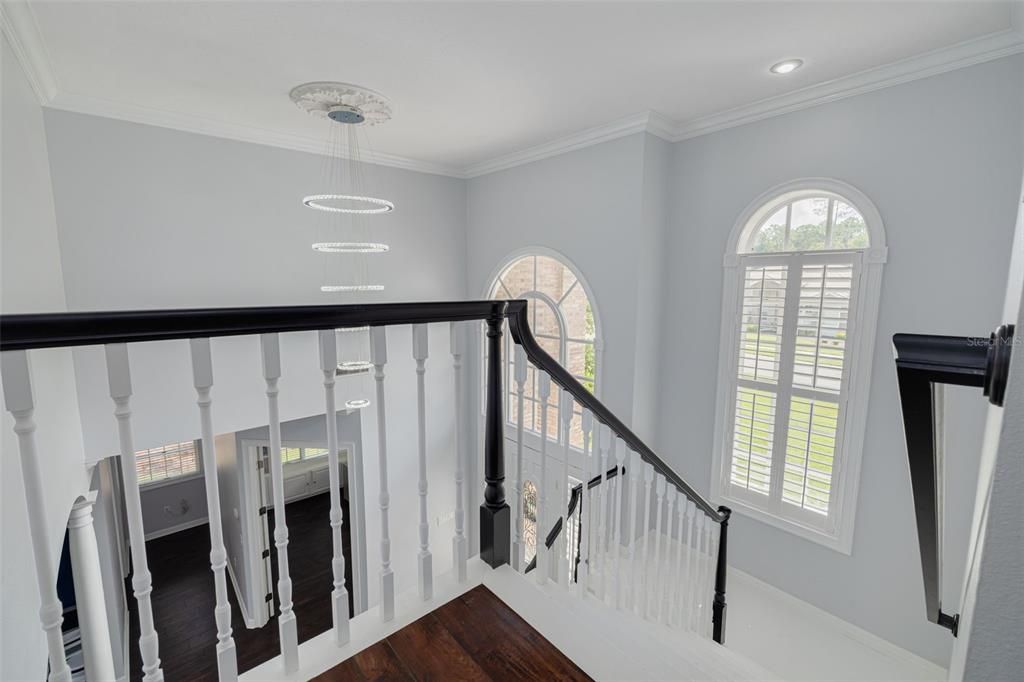 Interior, Pendant Lights, Recessed Lighting, Wood Texture Flooring