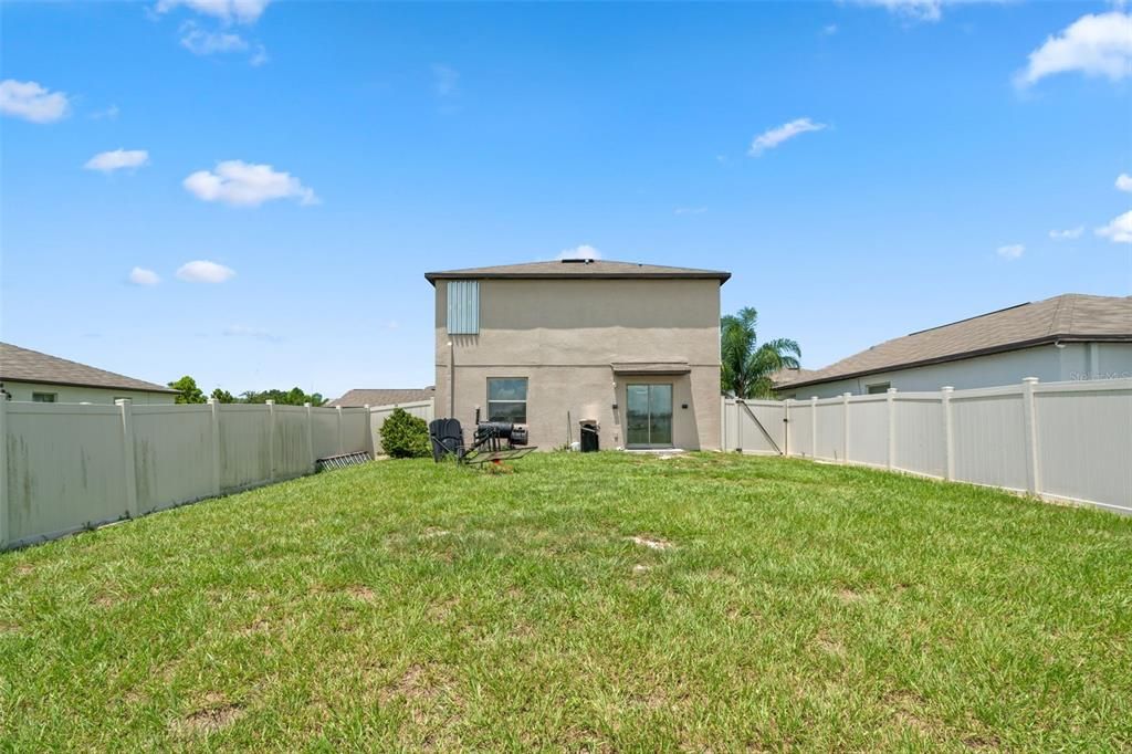 Backyard, Exterior