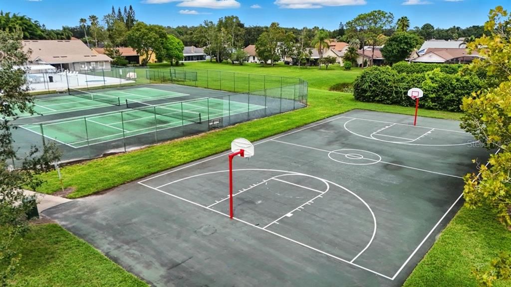Exterior, Tennis Courts