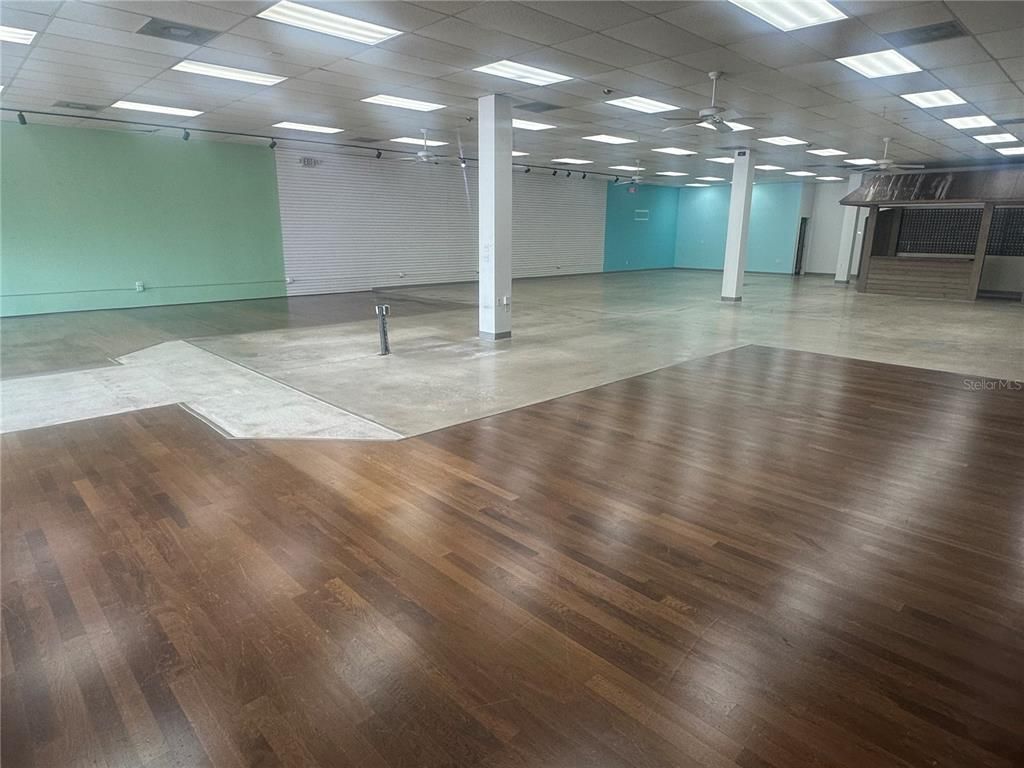 Empty room, Interior, Stone Walls, Wood Texture Flooring