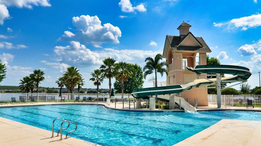 Exterior, Playground, Pool