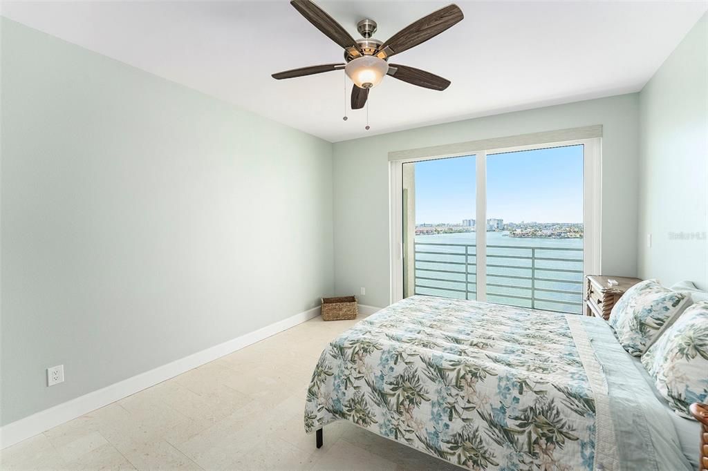 Bedroom, Interior, Water