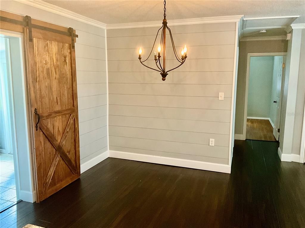 Chandelier, Empty room, Interior, Wood Texture Flooring