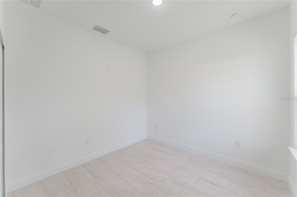 Empty room, Interior, Marble, Recessed Lighting