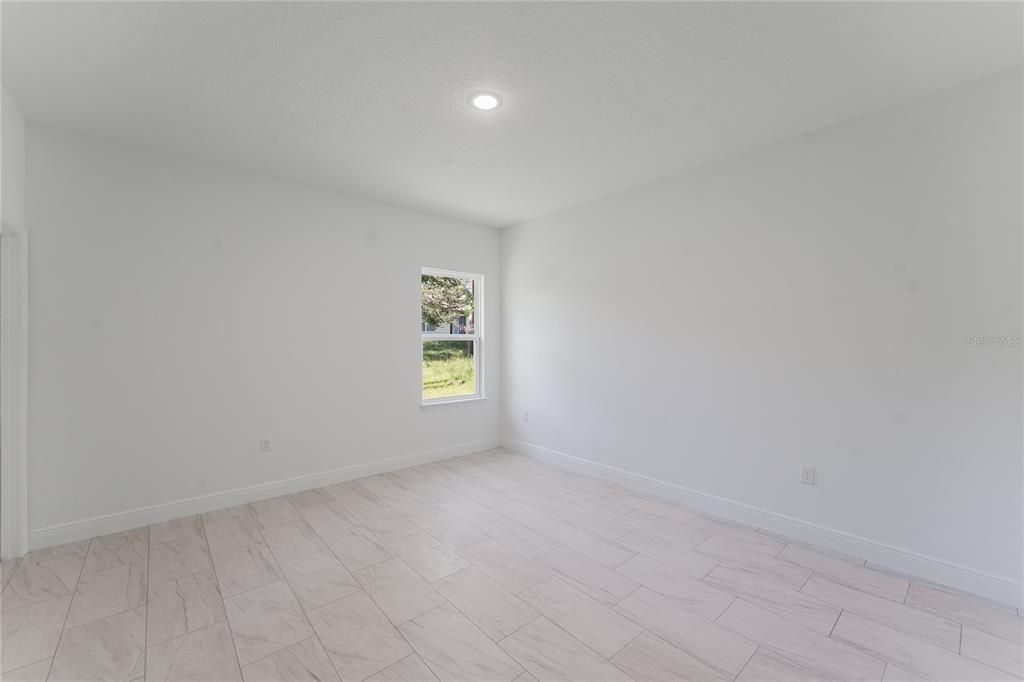 Empty room, Interior, Marble, Recessed Lighting