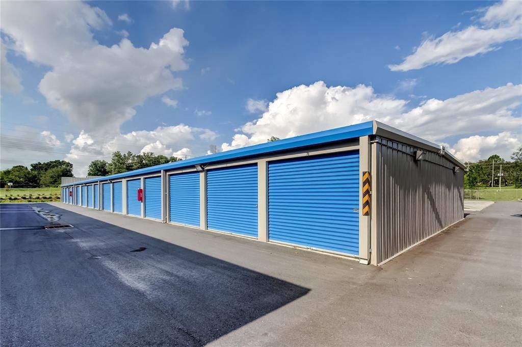 Detached Garage, Exterior