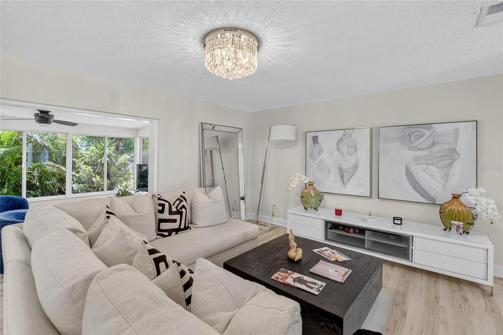 Chandelier, Interior, Living room, Wood Texture Flooring