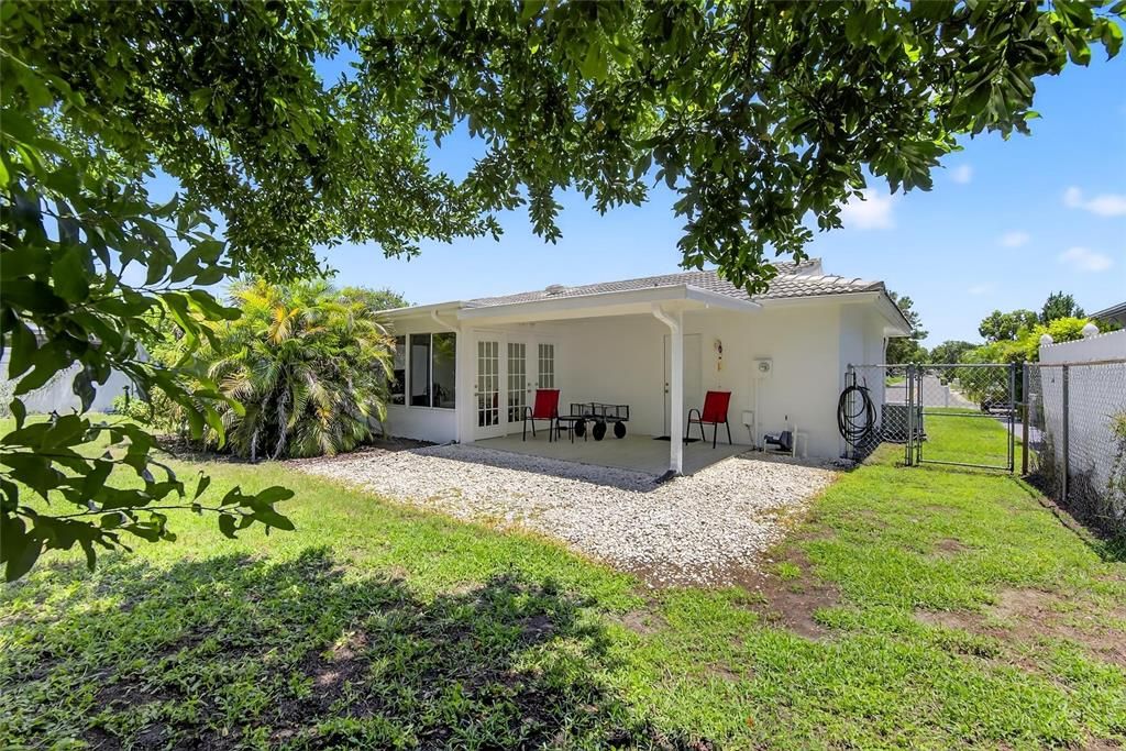 Backyard, Exterior