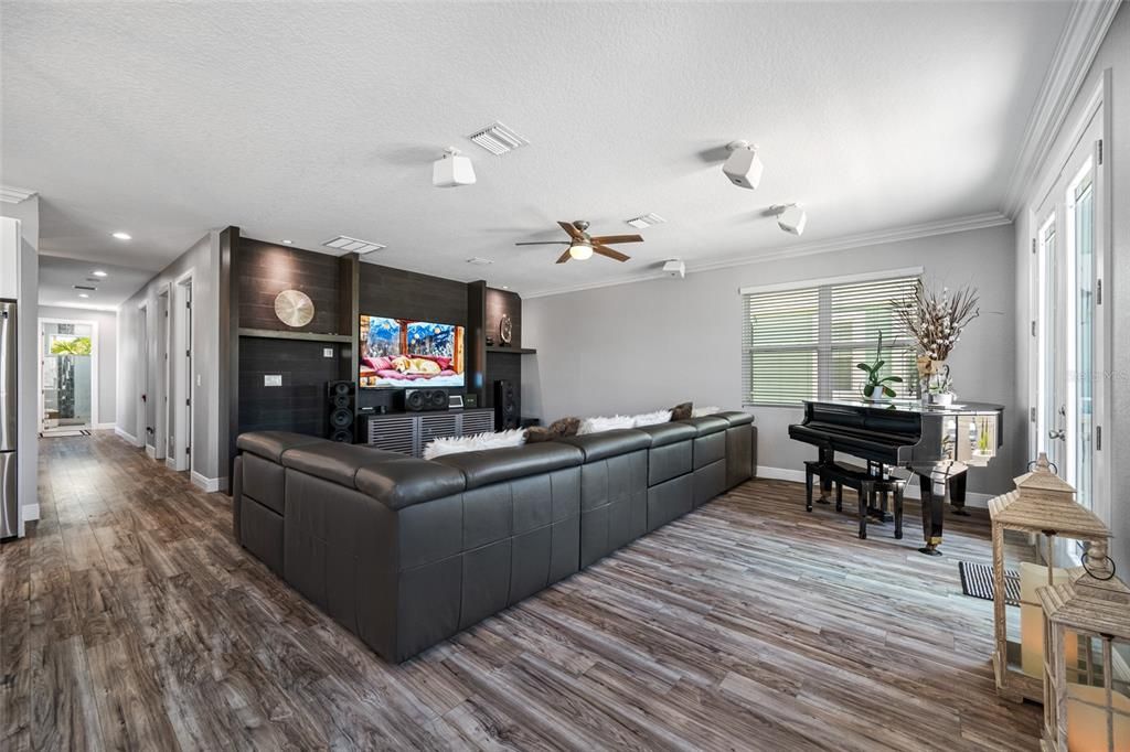 Interior, Living room, Piano, Recessed Lighting, Wood Texture Flooring