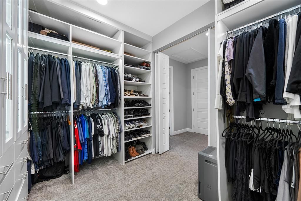 Interior, Recessed Lighting, Walk-in Closets