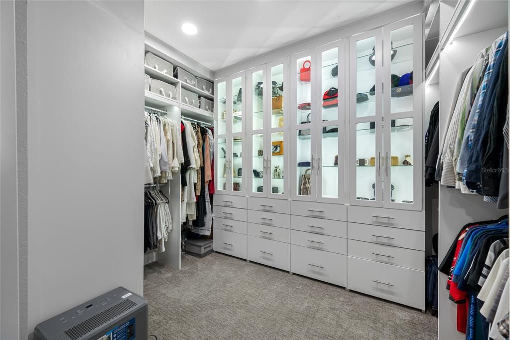 Interior, Recessed Lighting, Walk-in Closets