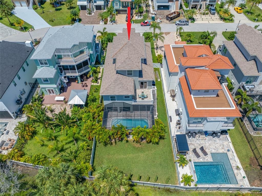 Exterior, Drone