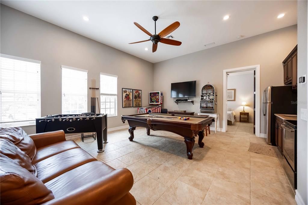 Billiard Table, Game Room, Interior, Recessed Lighting