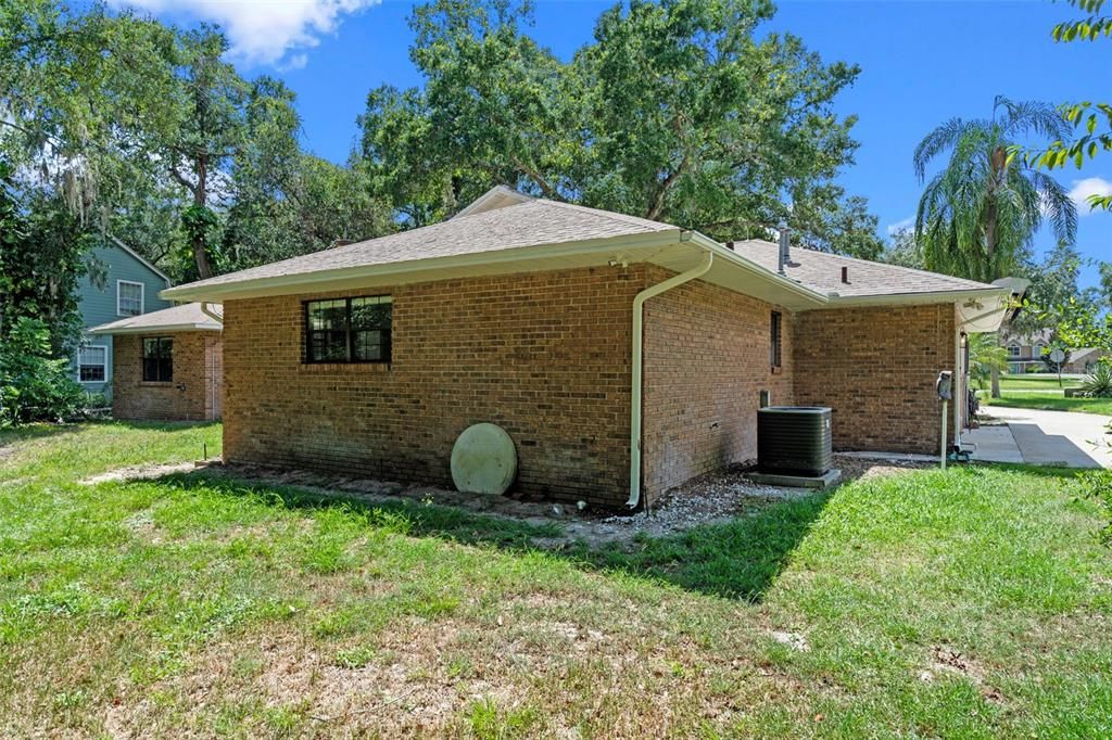 Backyard, Exterior