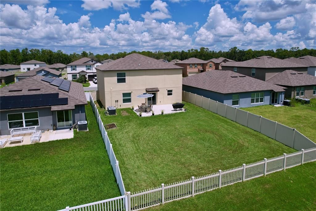 Exterior, Drone