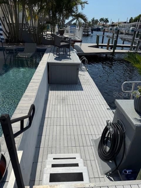 Exterior, Pool, Water