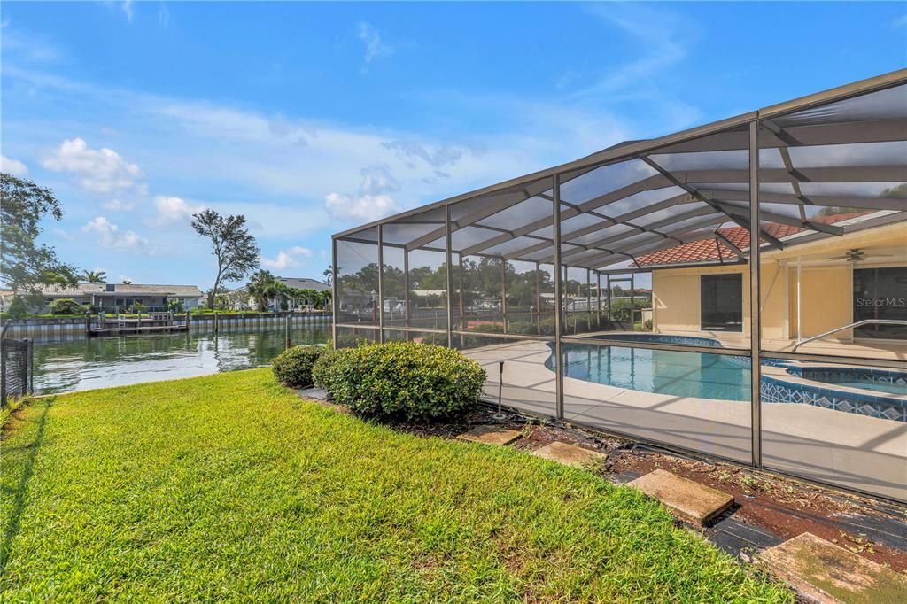 Exterior, Pool, Water