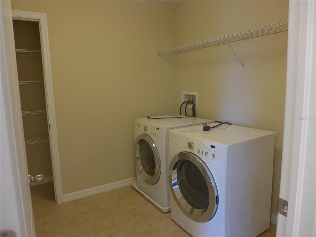 Interior, Washer