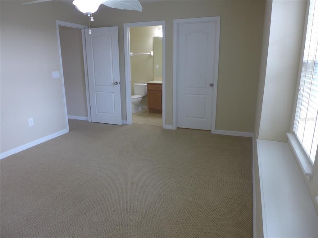 Bathroom, Empty room, Interior