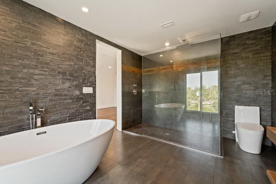 Bathroom, Free Standing Baths, Glass Shower, Interior, Recessed Lighting
