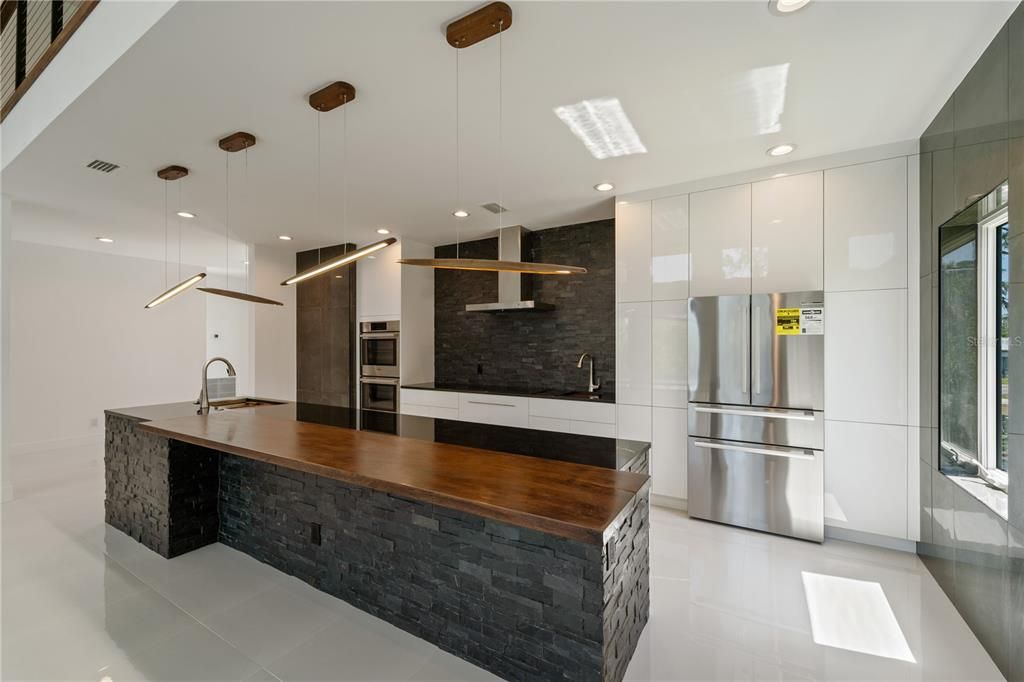 Interior, Kitchen, Pendant Lights, Recessed Lighting, Stainless Steel Appliances