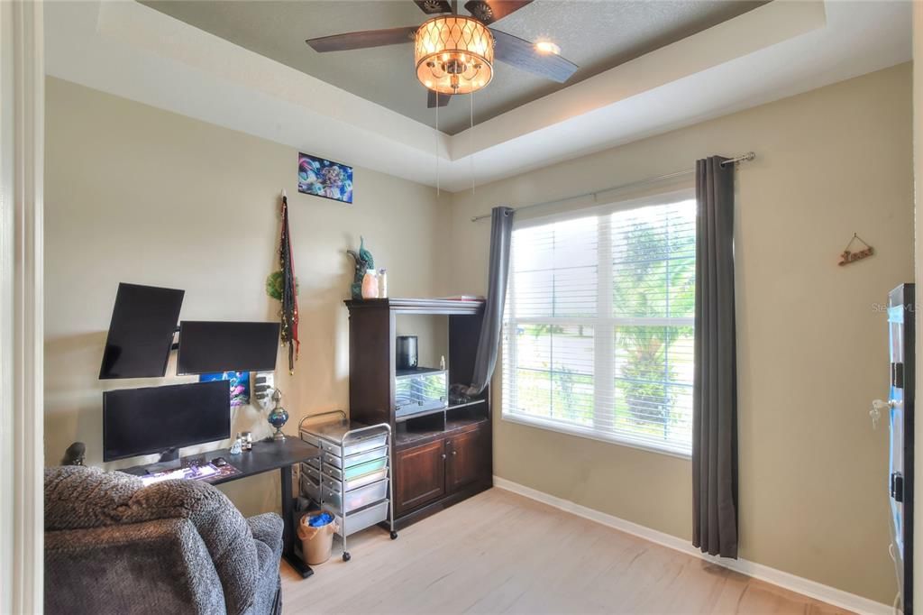 Home Office, Interior, Recessed Lighting, Wood Texture Flooring