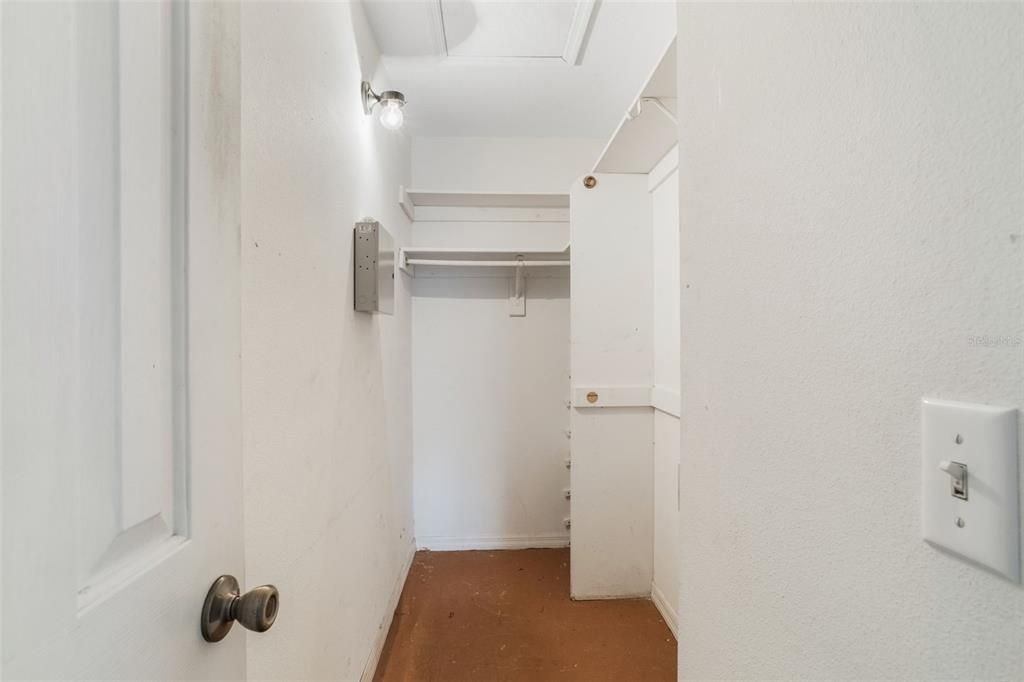 Interior, Walk-in Closets