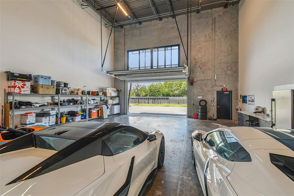 Garage, Interior