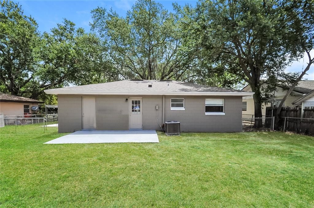 Backyard, Exterior