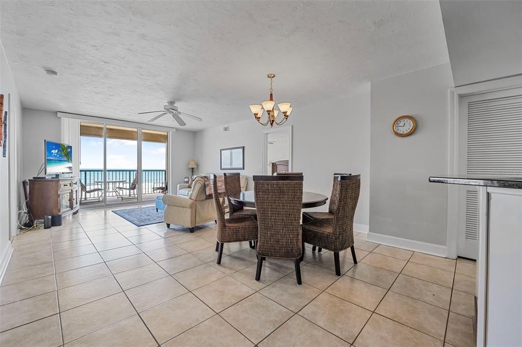 Chandelier, Dining room, Interior, Living room, Water