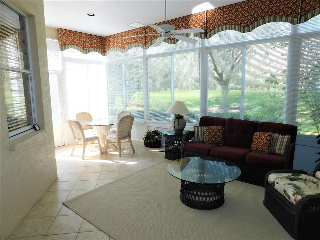 Dining room, Interior, Living room, Recessed Lighting, Sun Room