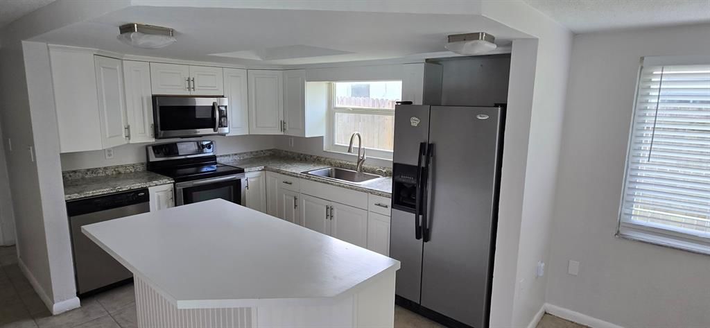 Interior, Kitchen, Stainless Steel Appliances