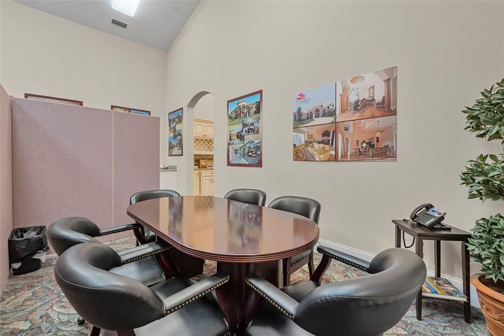 Dining room, Interior