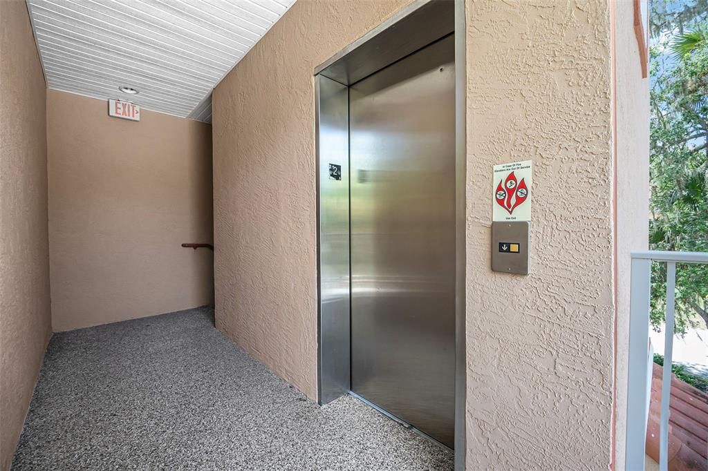 Elevator, Interior