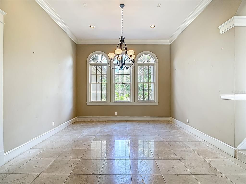 Chandelier, Empty room, Interior, Recessed Lighting