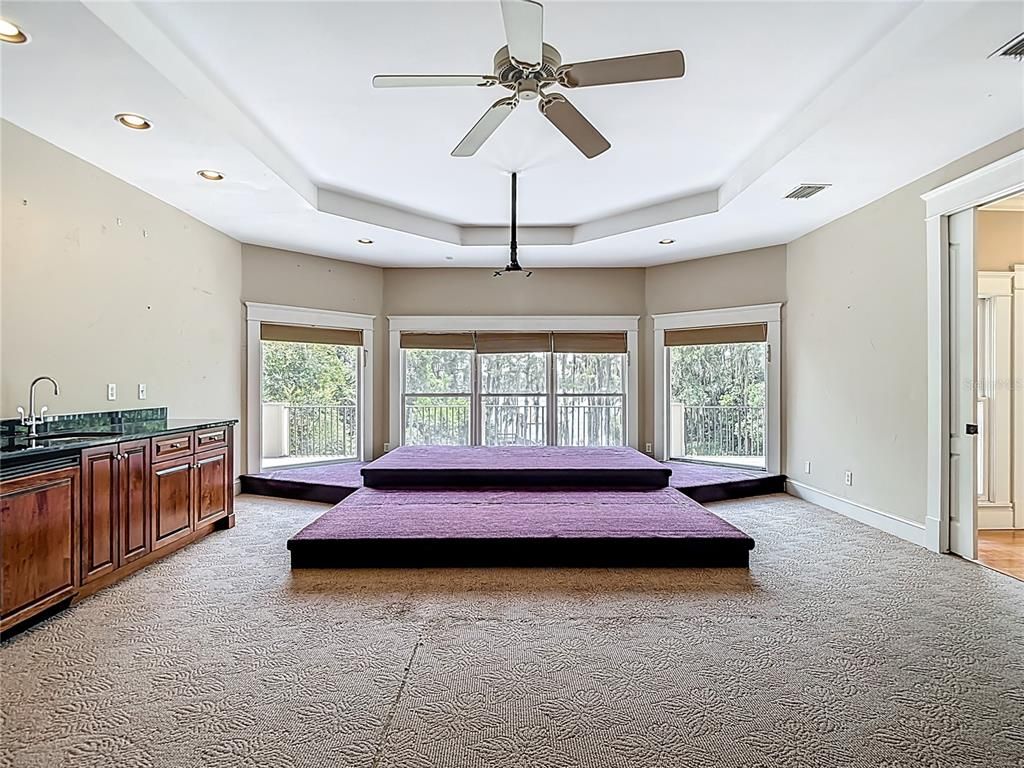 Interior, Recessed Lighting