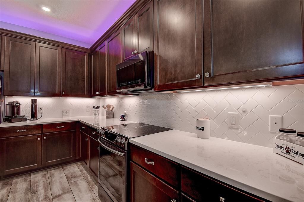 Interior, Kitchen, Recessed Lighting