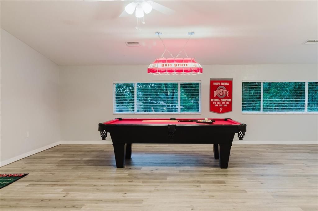 Billiard Table, Game Room, Interior, Wood Texture Flooring