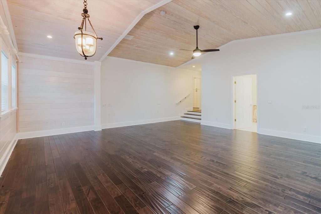 Empty room, Interior, Pendant Lights, Recessed Lighting, Wooden Ceilings, Wood Texture Flooring